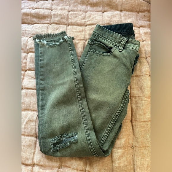 Free People jeans - Picture 2 of 4